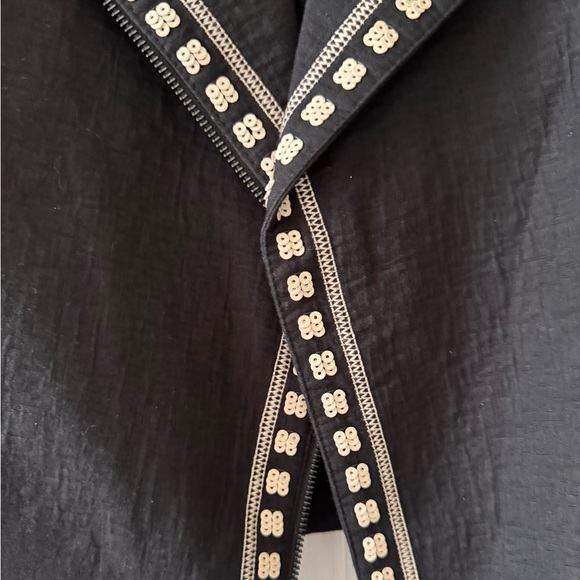 BCBGMaxAzria Black Jacket with Ivory Embellished Shoulders NWOT - Picture 5 of 8